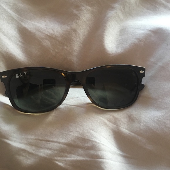 Ray ban sunglasses - Picture 3 of 7